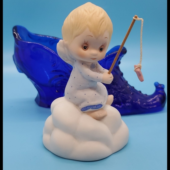 Betsey Clark Other - VINTAGE BETSEY CLARK Hallmark musical 'When you wish upon a star' Disney1984